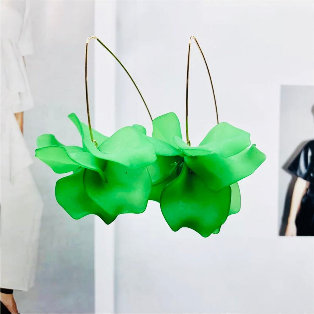 Pansy Flower Blossom Drop Earrings - Green 3H2-EARS-05